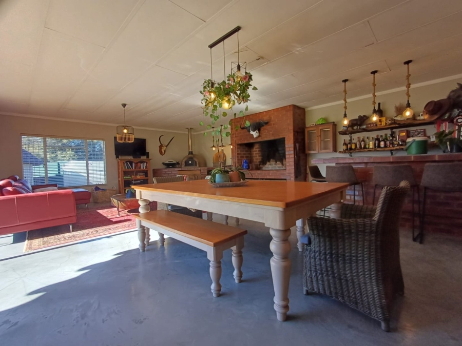 4 Bedroom Property for Sale in Flamwood North West